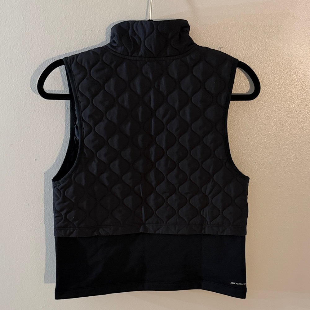 Nike Running Aerolayer Black Quilted Vest - Picture 3 of 5